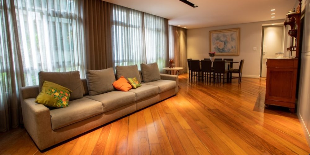 1365_3297_04